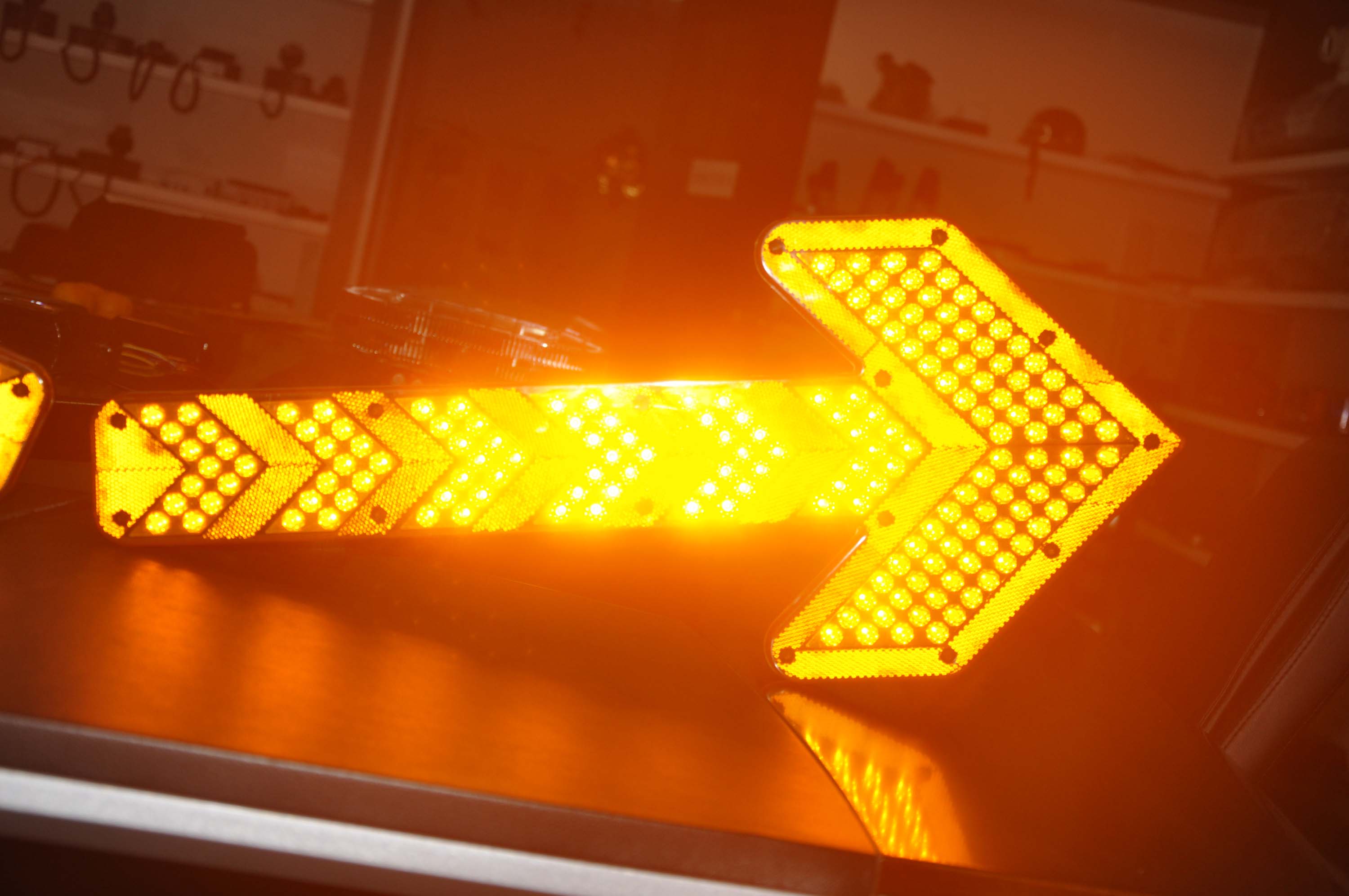 JSX3100L LED arrow traffic light